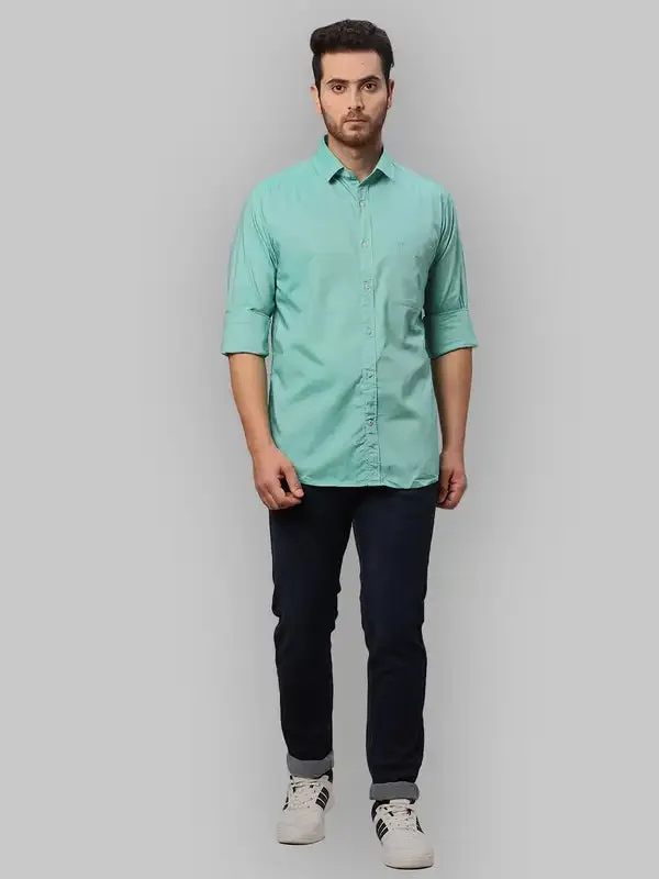 Men Green Slim Fit Solid Cotton Shirts