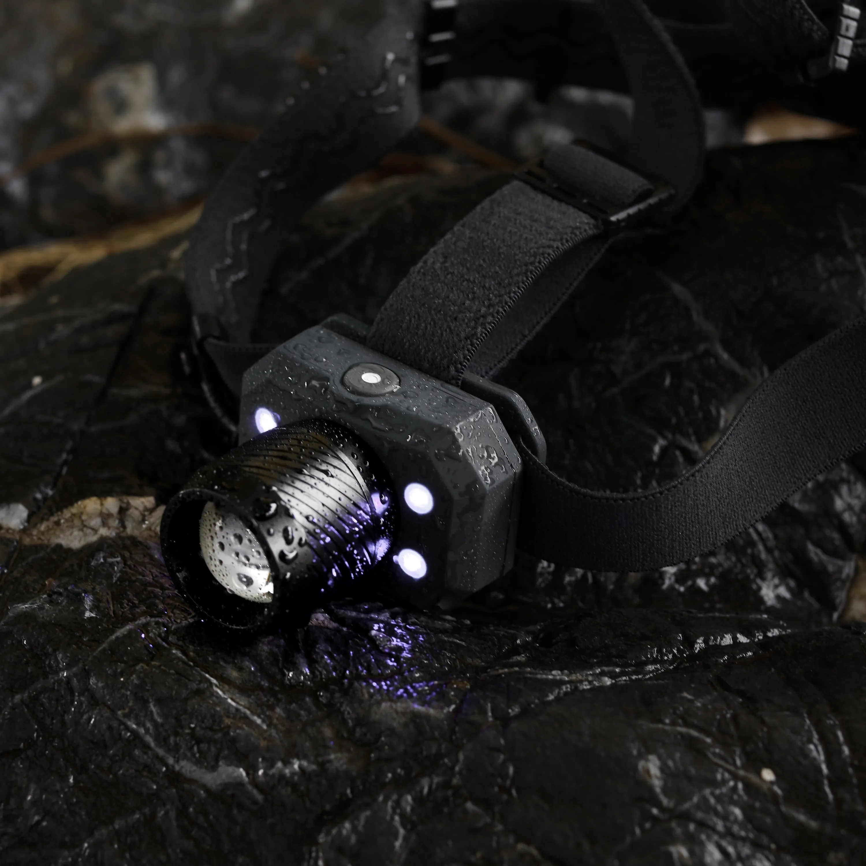 Swiss Tech Rechargeable 500 Lumens LED Headlamp, IPX4 Weatherproof, UV Blood Tracker
